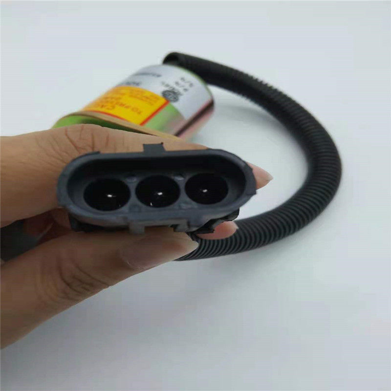 612600180175 Van điện từ dừng Phù hợp cho động cơ máy xúc lật DOOSAN DX50 Phần cắm màu đen