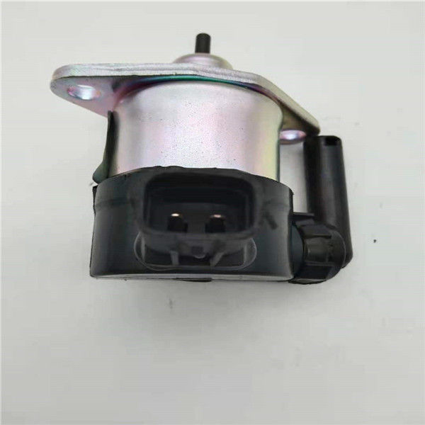 1C010-60015 Van điện từ dừng kim ngắn phù hợp cho các bộ phận máy gặt / máy xúc Kubota